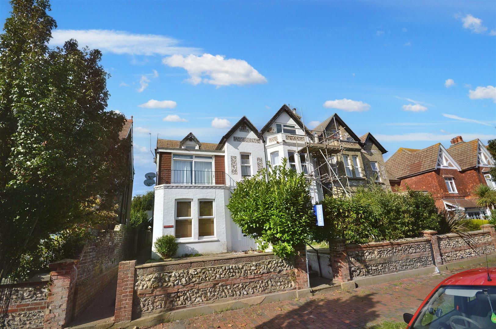Property Details for Enys Road Eastbourne BN21 2DX Town Property Estate Agents. Eastbourne